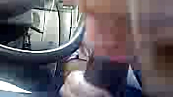 امرأة سمراء صغيرة tittied يحصل بوسها xnxx محارم امتدت القبضة من قبل صديقة مثلية الشقراء